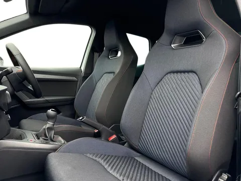 DA75CYK SEAT Arona 1.0 TSI FR Black Edition Euro 6 (s/s) 5dr Thumbnail #11