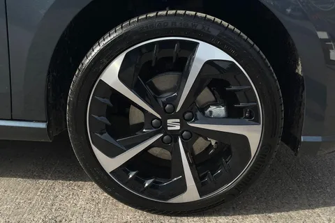 DK75VLA SEAT Ibiza 1.0 TSI FR Sport DSG Euro 6 (s/s) 5dr Thumbnail #7