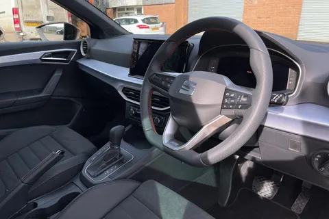 DK75VLA SEAT Ibiza 1.0 TSI FR Sport DSG Euro 6 (s/s) 5dr Thumbnail #8