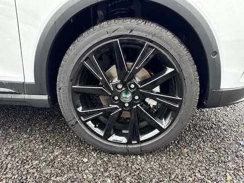 DA75CYK SEAT Arona 1.0 TSI FR Black Edition Euro 6 (s/s) 5dr Thumbnail #24