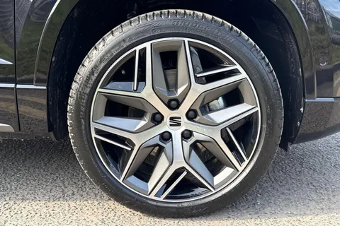 DK75VLZ SEAT Ateca 1.5 TSI EVO FR Sport DSG Euro 6 (s/s) 5dr Thumbnail #22