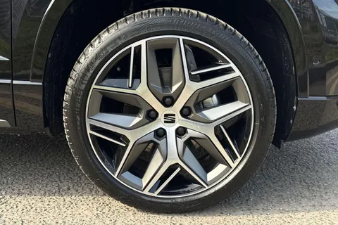 DK75VLZ SEAT Ateca 1.5 TSI EVO FR Sport DSG Euro 6 (s/s) 5dr Thumbnail #24