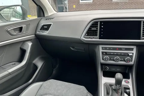 DC25GYK SEAT Ateca 1.5 TSI EVO FR DSG Euro 6 (s/s) 5dr Thumbnail #21