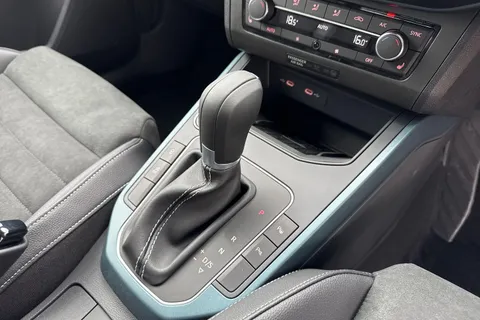 DK75VLE SEAT Arona 1.0 TSI XPERIENCE Lux DSG Euro 6 (s/s) 5dr Thumbnail #20