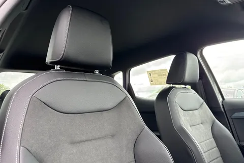 DK75VLE SEAT Arona 1.0 TSI XPERIENCE Lux DSG Euro 6 (s/s) 5dr Thumbnail #21