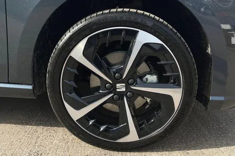 DK75VLA SEAT Ibiza 1.0 TSI FR Sport DSG Euro 6 (s/s) 5dr Thumbnail #23