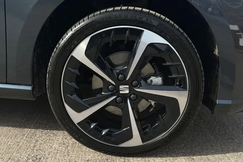 DK75VLA SEAT Ibiza 1.0 TSI FR Sport DSG Euro 6 (s/s) 5dr Thumbnail #24