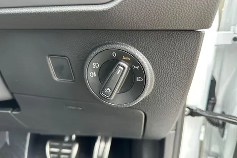 DC25GYK SEAT Ateca 1.5 TSI EVO FR DSG Euro 6 (s/s) 5dr Thumbnail #31