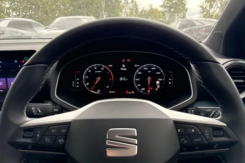 DK75VLE SEAT Arona 1.0 TSI XPERIENCE Lux DSG Euro 6 (s/s) 5dr Thumbnail #33