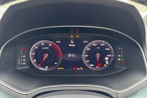 DK75VLE SEAT Arona 1.0 TSI XPERIENCE Lux DSG Euro 6 (s/s) 5dr Thumbnail #34