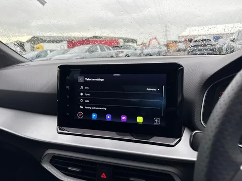 DA75CYK SEAT Arona 1.0 TSI FR Black Edition Euro 6 (s/s) 5dr Thumbnail #51