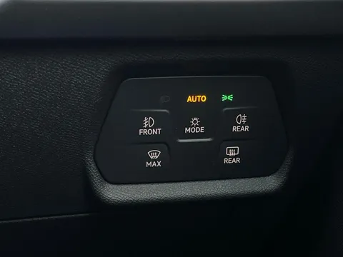 DC25RVZ CUPRA Formentor 1.5 eTSI V3 DSG Euro 6 (s/s) 5dr Thumbnail #41