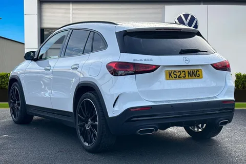 KS23NNG Mercedes-Benz Gla 1.3 GLA200 AMG Line Night Edition (Premium Plus) 7G-DCT Euro 6 (s/s) 5dr Thumbnail #2