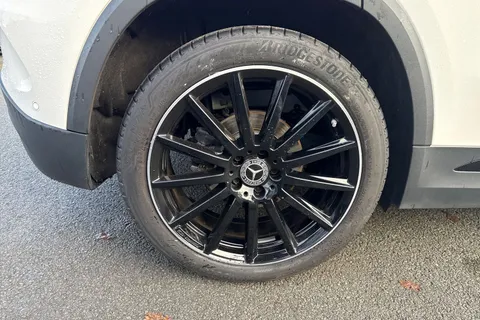 KS23NNG Mercedes-Benz Gla 1.3 GLA200 AMG Line Night Edition (Premium Plus) 7G-DCT Euro 6 (s/s) 5dr Thumbnail #10