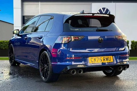 CX75RWU Volkswagen Golf 2.0 TSI 333 R Black Edition 4M DSG ⭐Leather, Sunroof, DCC, Akrapovic, Heads Thumbnail #3