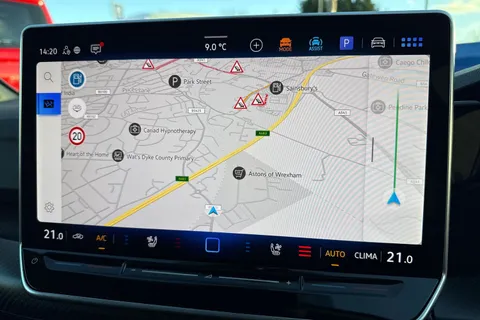 CX75RWU Volkswagen Golf 2.0 TSI 333 R Black Edition 4M DSG ⭐Leather, Sunroof, DCC, Akrapovic, Heads Thumbnail #17