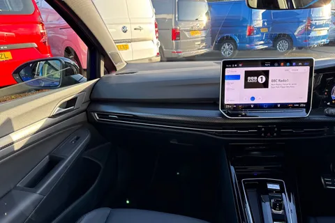 CX75RWU Volkswagen Golf 2.0 TSI 333 R Black Edition 4M DSG ⭐Leather, Sunroof, DCC, Akrapovic, Heads Thumbnail #20