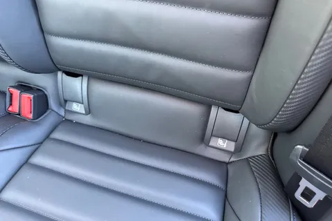 CX75RWU Volkswagen Golf 2.0 TSI 333 R Black Edition 4M DSG ⭐Leather, Sunroof, DCC, Akrapovic, Heads Thumbnail #35