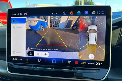 CX75RWU Volkswagen Golf 2.0 TSI 333 R Black Edition 4M DSG ⭐Leather, Sunroof, DCC, Akrapovic, Heads Thumbnail #48