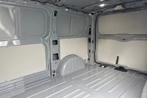 BT75XAW Volkswagen Transporter 2.0 TDI 150 Commerce Pro Van Automatic Thumbnail #30