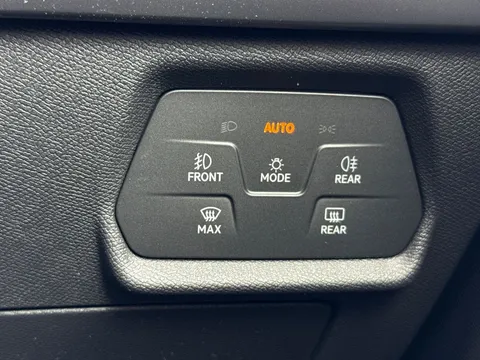 DC25FOH CUPRA Formentor 1.5 eTSI V3 DSG Euro 6 (s/s) 5dr Thumbnail #35