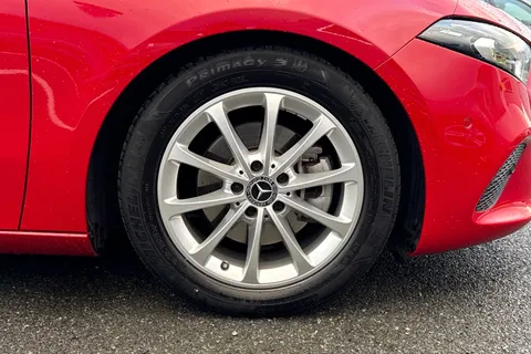 RX69WEH Mercedes-Benz A Class 1.3 A200 Sport (Premium Plus) 7G-DCT Euro 6 (s/s) 5dr Thumbnail #11