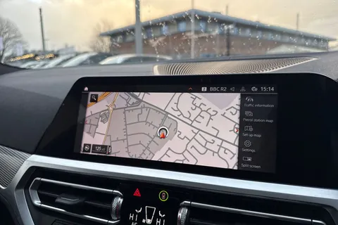 MW69OMR BMW 3 Series 3.0 M340i Touring Auto xDrive Euro 6 (s/s) 5dr Thumbnail #18