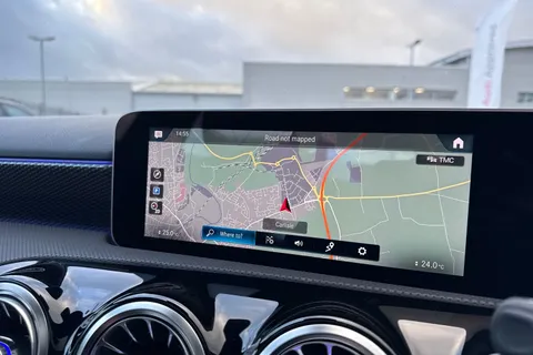 RX69WEH Mercedes-Benz A Class 1.3 A200 Sport (Premium Plus) 7G-DCT Euro 6 (s/s) 5dr Thumbnail #18