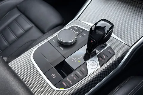 MW69OMR BMW 3 Series 3.0 M340i Touring Auto xDrive Euro 6 (s/s) 5dr Thumbnail #24