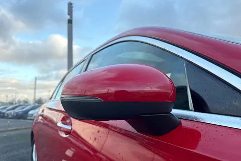 RX69WEH Mercedes-Benz A Class 1.3 A200 Sport (Premium Plus) 7G-DCT Euro 6 (s/s) 5dr Thumbnail #30