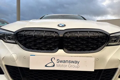 MW69OMR BMW 3 Series 3.0 M340i Touring Auto xDrive Euro 6 (s/s) 5dr Thumbnail #35