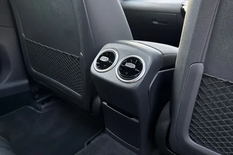 RX69WEH Mercedes-Benz A Class 1.3 A200 Sport (Premium Plus) 7G-DCT Euro 6 (s/s) 5dr Thumbnail #38