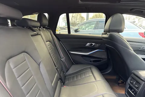 MW69OMR BMW 3 Series 3.0 M340i Touring Auto xDrive Euro 6 (s/s) 5dr Thumbnail #39