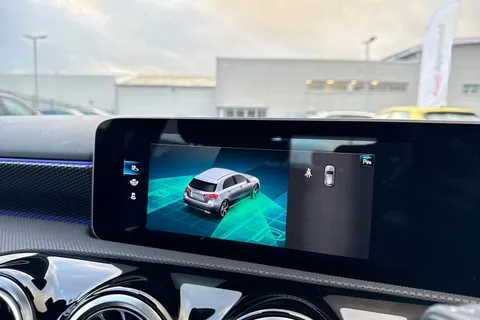 RX69WEH Mercedes-Benz A Class 1.3 A200 Sport (Premium Plus) 7G-DCT Euro 6 (s/s) 5dr Thumbnail #59