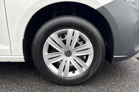 PJ75LFH Volkswagen Caddy Maxi C20 Caddy Cargo Commerce Maxi 102 PS 2.0 TDI 6sp Manual Thumbnail #10