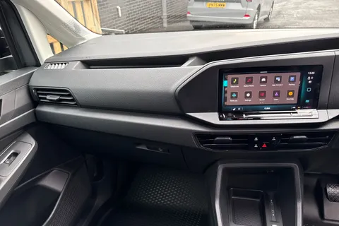 PJ75LFP Volkswagen Caddy C20 Caddy Cargo Commerce Plus SWB 122 PS 2.0 TDI 7sp DSG Thumbnail #20