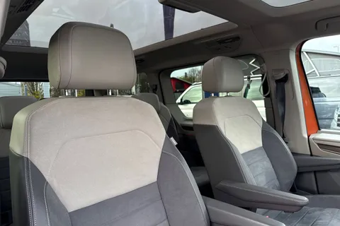 KY25RZG Volkswagen Multivan LWB 2.0 TDI 150PS Style DSG 7 Seats/Panoramic Sunroof Thumbnail #25