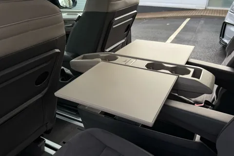 KY25RZG Volkswagen Multivan LWB 2.0 TDI 150PS Style DSG 7 Seats/Panoramic Sunroof Thumbnail #53