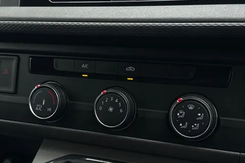 VN72BNO Volkswagen Transporter 2.0 TDI 150 Highline Van Thumbnail #23