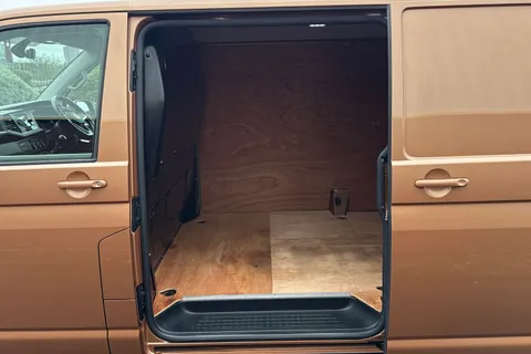 VN72BNO Volkswagen Transporter 2.0 TDI 150 Highline Van Thumbnail #48