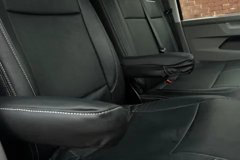 VN72BNO Volkswagen Transporter 2.0 TDI 150 Highline Van Thumbnail #51