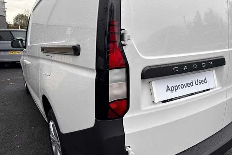 PJ75LFK Volkswagen Caddy Maxi C20 Caddy Cargo Commerce Maxi 102 PS 2.0 TDI 6sp Manual Thumbnail #16