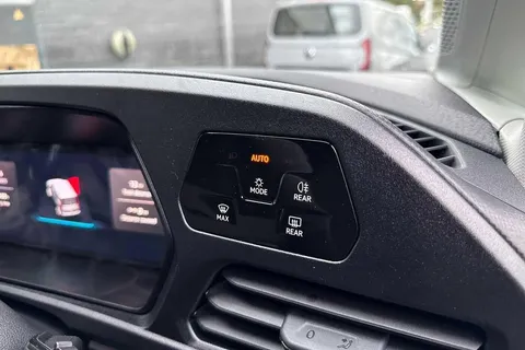 PJ75LFK Volkswagen Caddy Maxi C20 Caddy Cargo Commerce Maxi 102 PS 2.0 TDI 6sp Manual Thumbnail #25