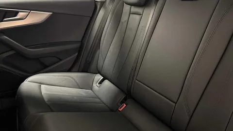 GL73TZY Audi A5 Sport 35 TFSI  150 PS S tronic Thumbnail #8