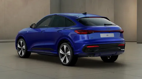  Audi Q5 2.0 TDI Edition 1 Sportback S Tronic quattro Euro 6 (s/s) 5dr Thumbnail #2