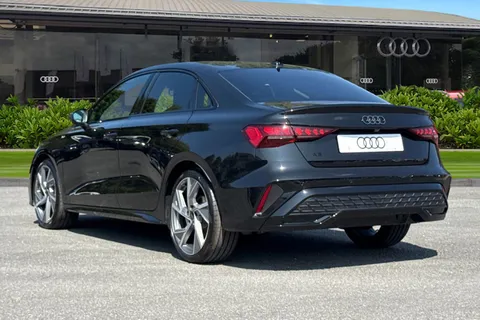 PN75FPL Audi A3 Black Edition 35 TFSI  150 PS S tronic Thumbnail #2