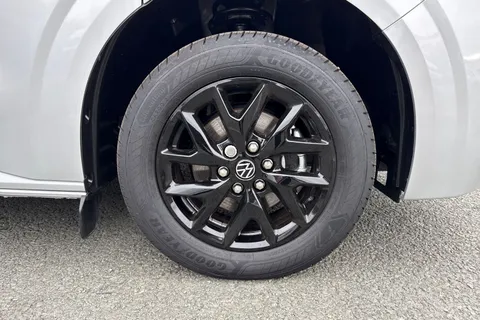 CX75HWJ Volkswagen Transporter 2.0 TDI T32 Commerce Pro Panel Van 5dr Diesel Auto 4Motion SWB Euro 6 (s/s) (150 ps) Thumbnail #12