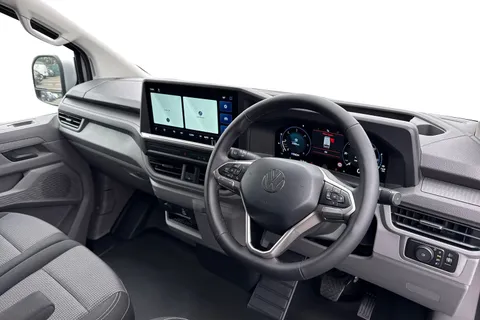 CX75HWJ Volkswagen Transporter 2.0 TDI T32 Commerce Pro Panel Van 5dr Diesel Auto 4Motion SWB Euro 6 (s/s) (150 ps) Thumbnail #13