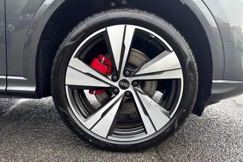 PK75LDA Audi Q5 SUV Edition 1 TDI quattro 204 PS S tronic Thumbnail #10