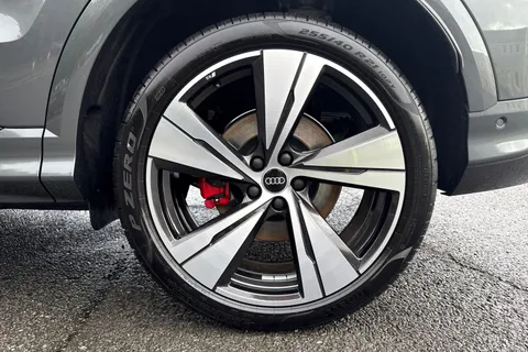 PK75LDA Audi Q5 SUV Edition 1 TDI quattro 204 PS S tronic Thumbnail #12
